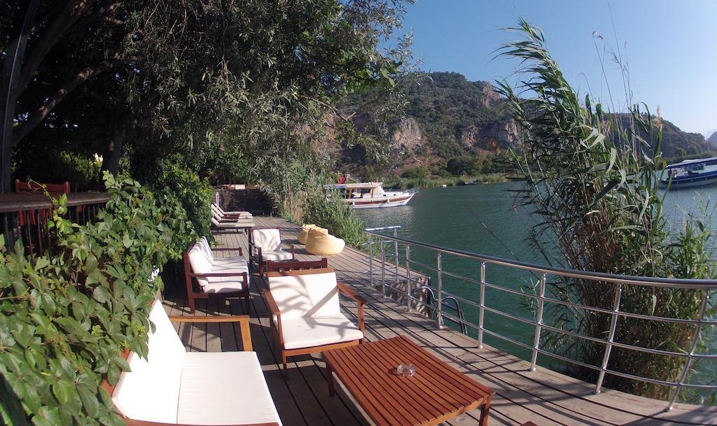 Lindos Pension ดาลยัน ภายนอก รูปภาพ
