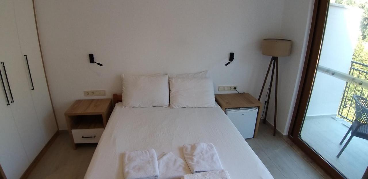 Lindos Pension ดาลยัน ภายนอก รูปภาพ