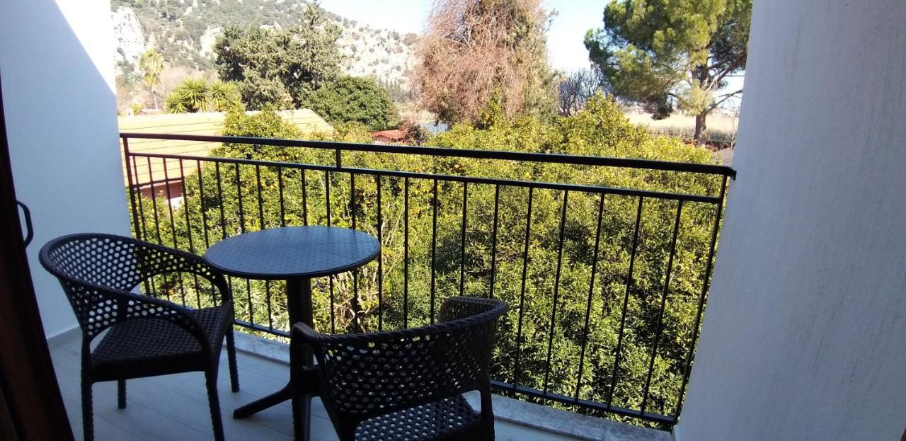 Lindos Pension ดาลยัน ภายนอก รูปภาพ