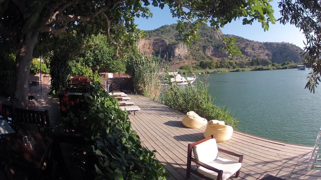 Lindos Pension ดาลยัน ภายนอก รูปภาพ