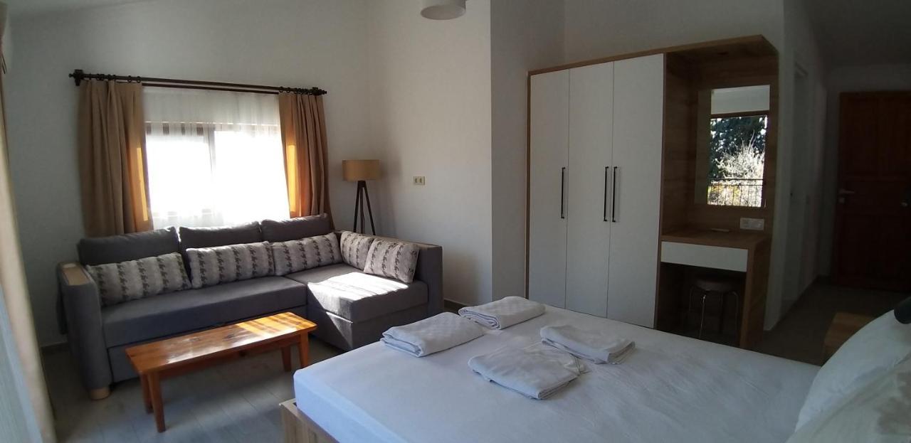 Lindos Pension ดาลยัน ภายนอก รูปภาพ