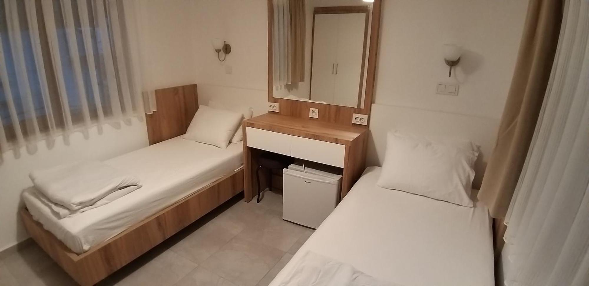 Lindos Pension ดาลยัน ภายนอก รูปภาพ