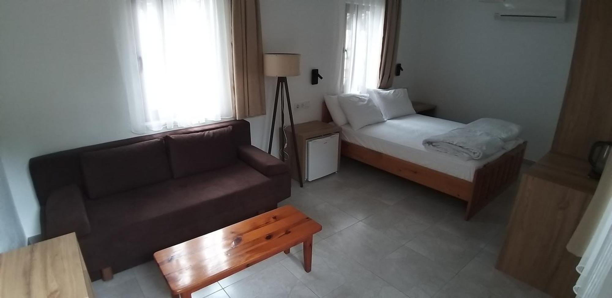Lindos Pension ดาลยัน ภายนอก รูปภาพ
