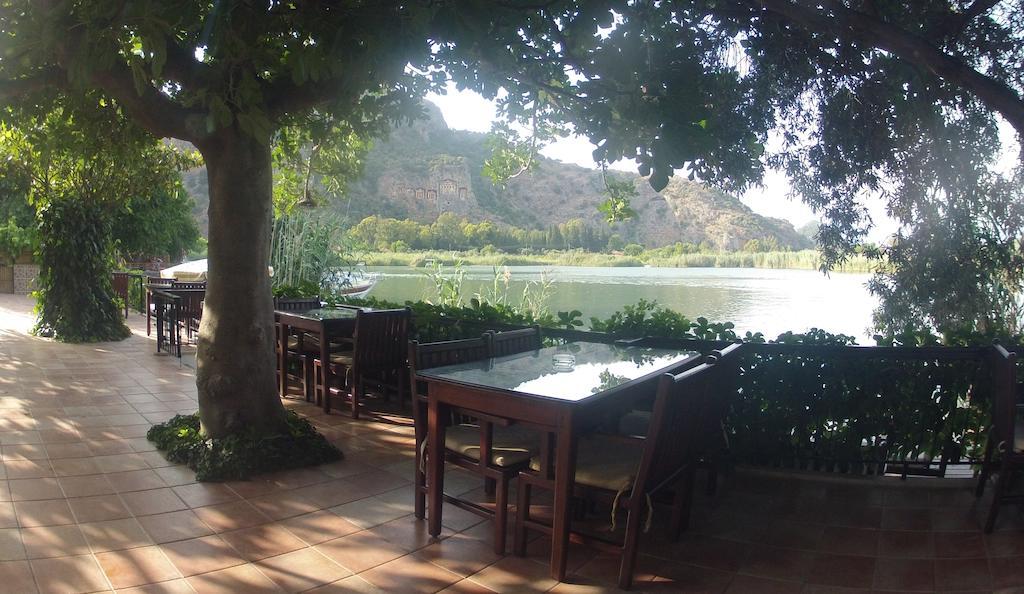 Lindos Pension ดาลยัน ภายนอก รูปภาพ