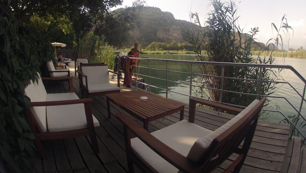 Lindos Pension ดาลยัน ภายนอก รูปภาพ