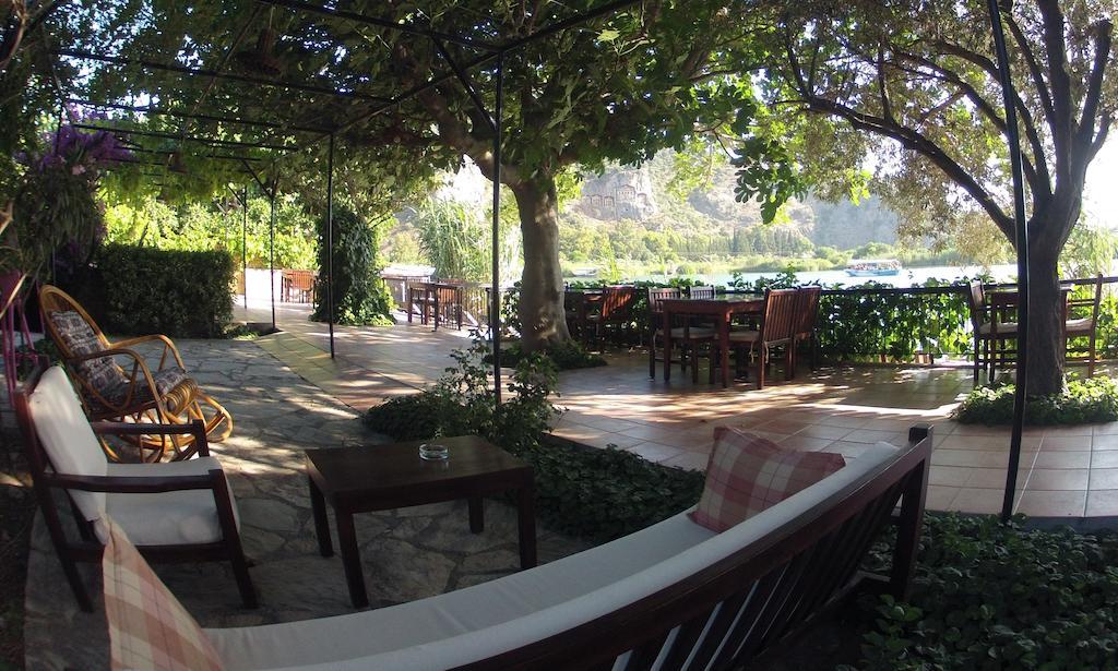 Lindos Pension ดาลยัน ภายนอก รูปภาพ